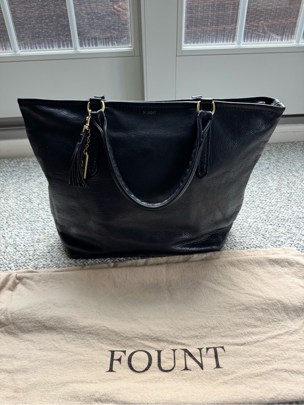 Fount Petite Atlas Black Leather Shoulder Tote with Tassel Charm - Picture 8 of 11